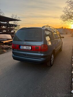 Volkswagen Sharan - 4