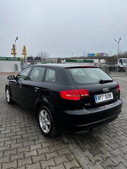 Audi A3 1.6 TDi - 4