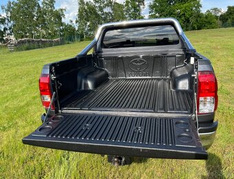 Toyota Hilux, 2,4 D-4D 4x4 Double Cab - 4