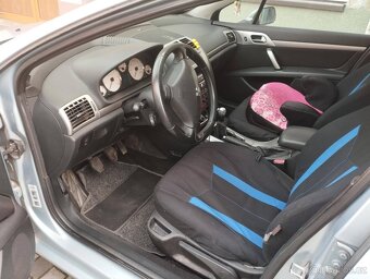 Peugeot 407 - 4