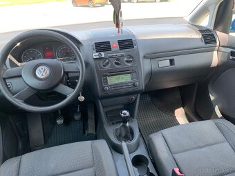 VW Touran - 4