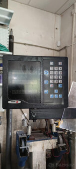 Prodám frézu Falcon FM-4VKH - 4