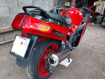 KAWASAKI ZZR 1100 r.v. 1992 - 4