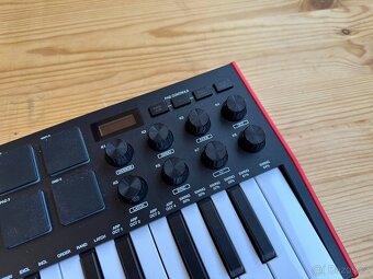 🎹 Akai MPK Mini MK3 - 4