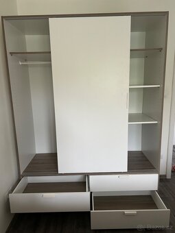 Šatní skříň IKEA TRYSIL - 4