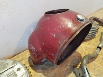 Jawa pérák komunista 250 a 350 - 4