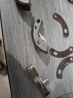 Jawa babetta 210 - rozbehova celist + další dily - 4