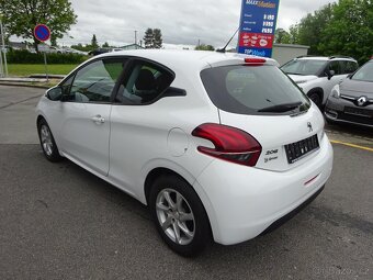 Peugeot 208 1,6 HDI - 4