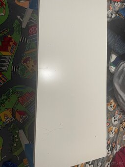 Psací stůl a 2 židličky - 4