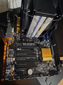 Gigabyte i7,ddr3 24GB - 4