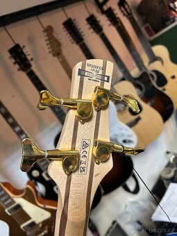 Baskytary 4 a 5 Ibanez, Squier, Cort a Rucni prace - 4