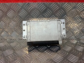 ŘÍDICÍ JEDNOTKA ESP AUDI 4D0907389D - 4