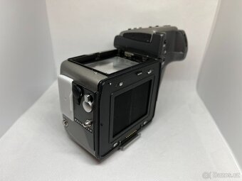 Hasselblad H1 - telo - shutter count 124375 - 4