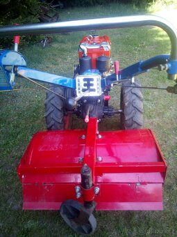 Jednoosý malotraktor - 4