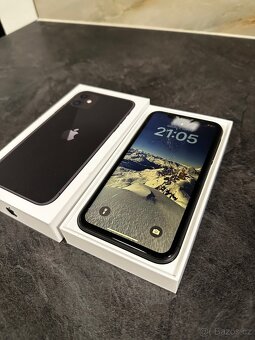 iPhone 11 64 GB Black - 4