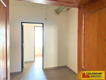 Rousínov, pronájem komerčních prostor, obchod, výroba 65m2 - - 4