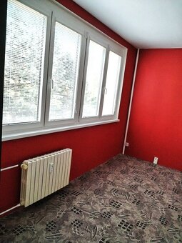 2+1 Kopřivnice, nezařízený, 14.000 Kč se vším. Volný 20.5. - 4