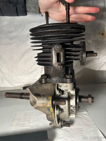 Motor - 4