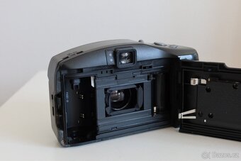Olympus Superzoom 700BF - 4