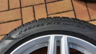 Zimní sada MERCEDES W447 R19 pneu 245/45/19 8mm r.v. 2024 - 4