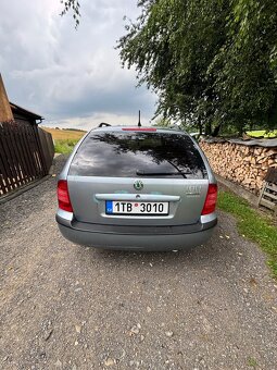Škoda Octavia 1.6 Combi - 4