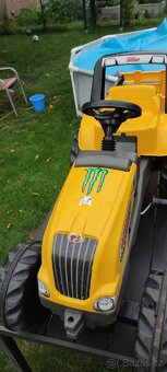 Dětský šlapací traktor - 4