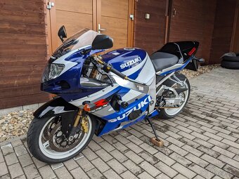 Suzuki GSX-R 1000 K2 - 4