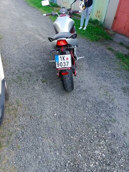 Kawasaki er6n krásná zachovalá - 4