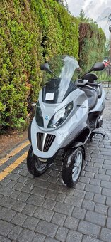 Piaggio Mp3 400 L5e - 4