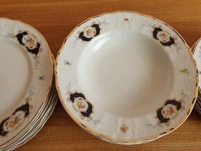 Talířová sada kytky s černým zdobením Bernadotte - 4