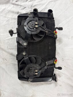 Chladič Ducati 1098 - 4