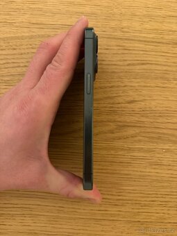 iPhone 15 Pro cerny 128GB krabicka - 4