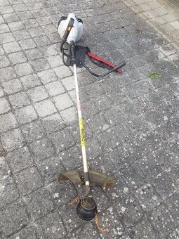 Dvě funkční benzinové kosy - 4