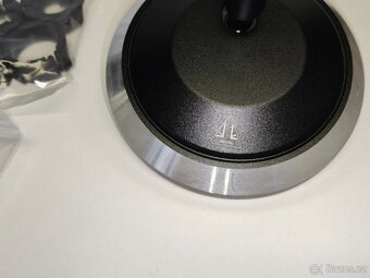 Prodám kulatá zrcátka pro motorky Triumph s logem Triumph - 4