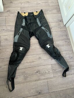 kožená bunda a kalhoty - 4