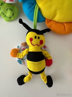 Hudební kolotoč nad postýlku - 4