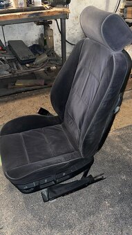 Přední sedačky látkové BMW E36 - 4