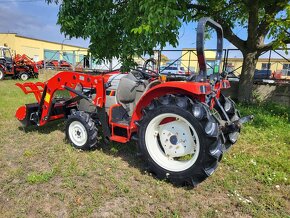 YANMAR RS27D s čelním nakladačem - 4