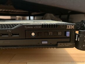 Server IBM System x3550 32GB RAM 2x Intel xeon - 4