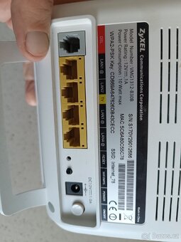Zyxel wifi router - 4