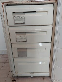 Lednička s mrazakem - 4