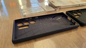 Obaly a kryty objektivu na telefon Samsung Galaxy S24 Ultra - 4