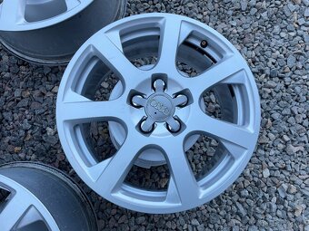 Originální disky Audi A5, A4, A5 5x112 R17 - 4