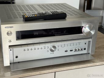 Onkyo AV Receiver - 4