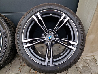 5x112 r19 kola bmw m5 disky alu 19 BMW M5 elektrony 285 40 - 4