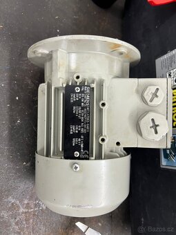 Elektromotor - 4