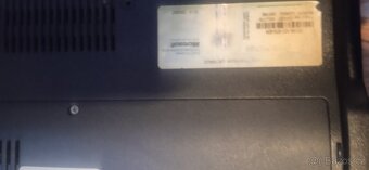 Prodám Notebook Asus Na díly nebo opravu cena:300Kč - 4
