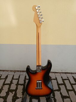 1993 Fender Stratocaster USA - 4