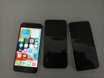IPhone SE 2022- SE 2020 - 4