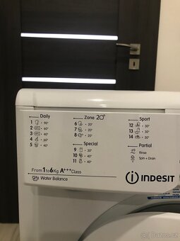 Pračka INDESIT - 4